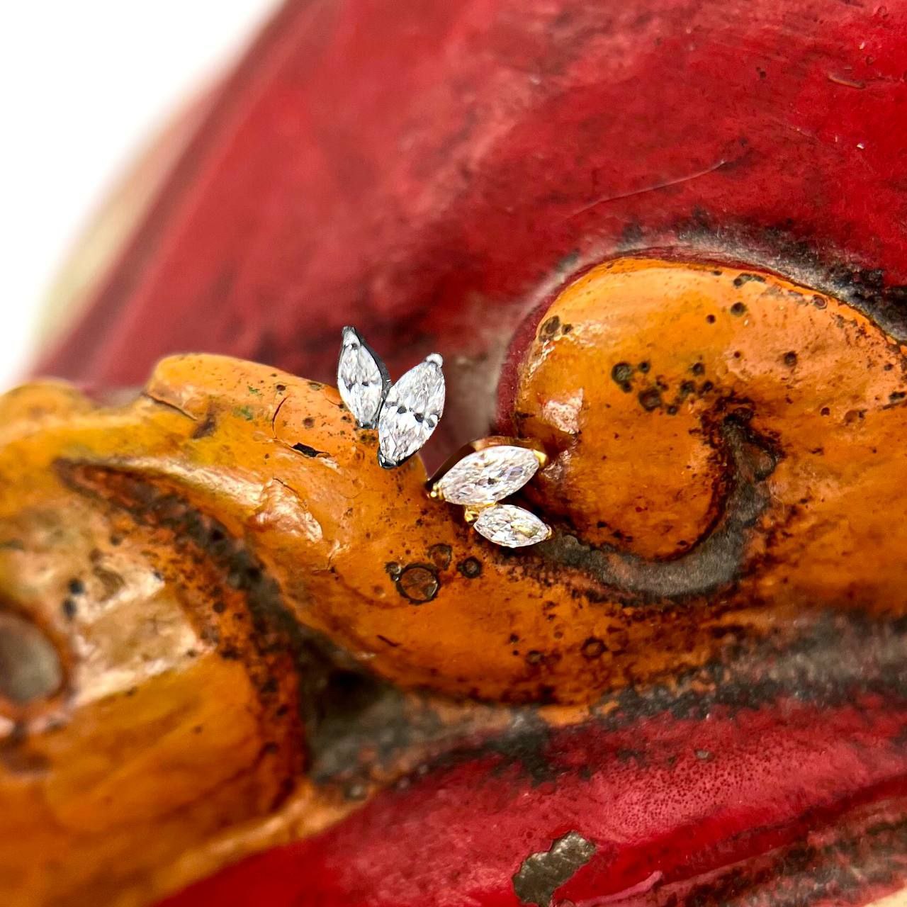 картинка Накрутка 2K Millennium Marquise Crystal  от магазина KOSMO PIERСING